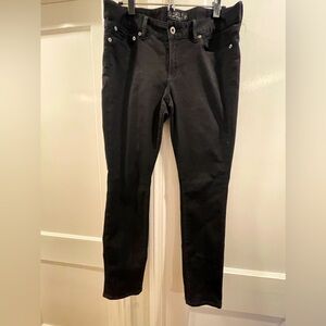 Lucky Brand Lolita skinny 10/30A black jeans.